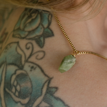 Load image into Gallery viewer, Callisto Faceted Peridot Necklace
